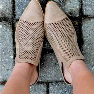 Size 8 Coconuts by Matisse. Mule heels.